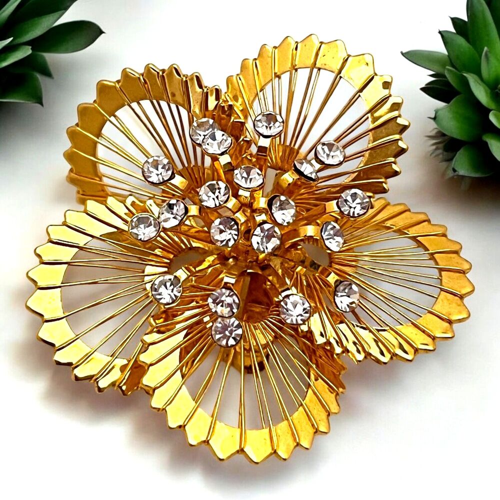Vintage 1970s Monet Floral Brooch Gold Tone Crystal Accent Pin - 11Y